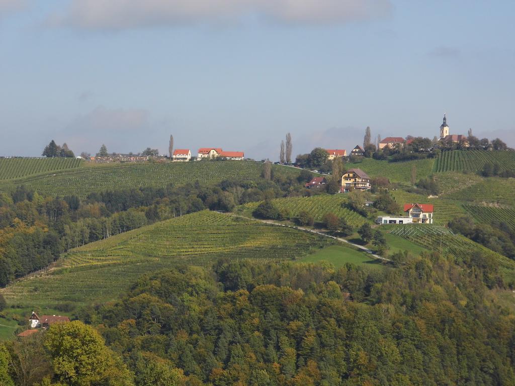 Gaestehaus Ulbl Kitzeck im Sausal Luaran gambar
